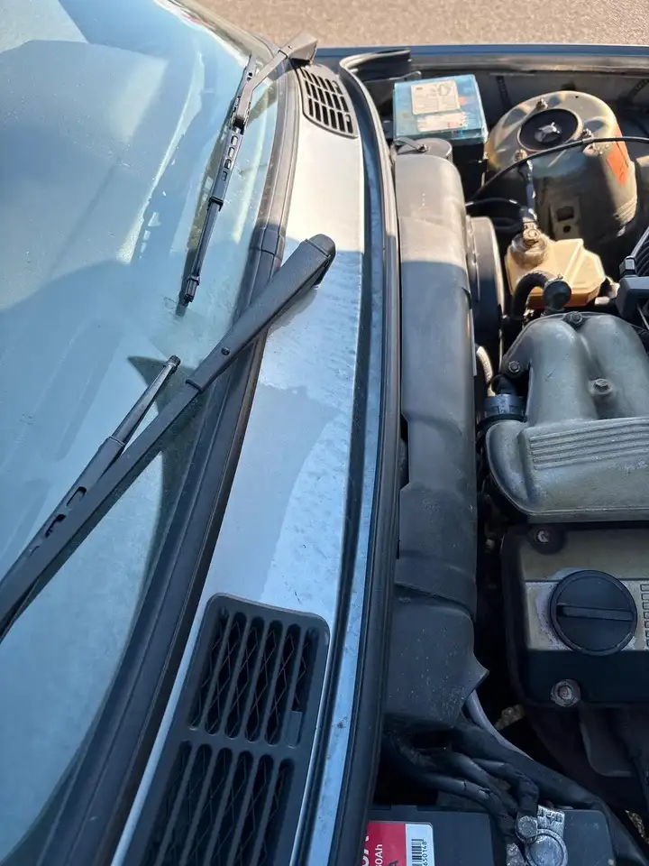 BMW 318i, foto 8