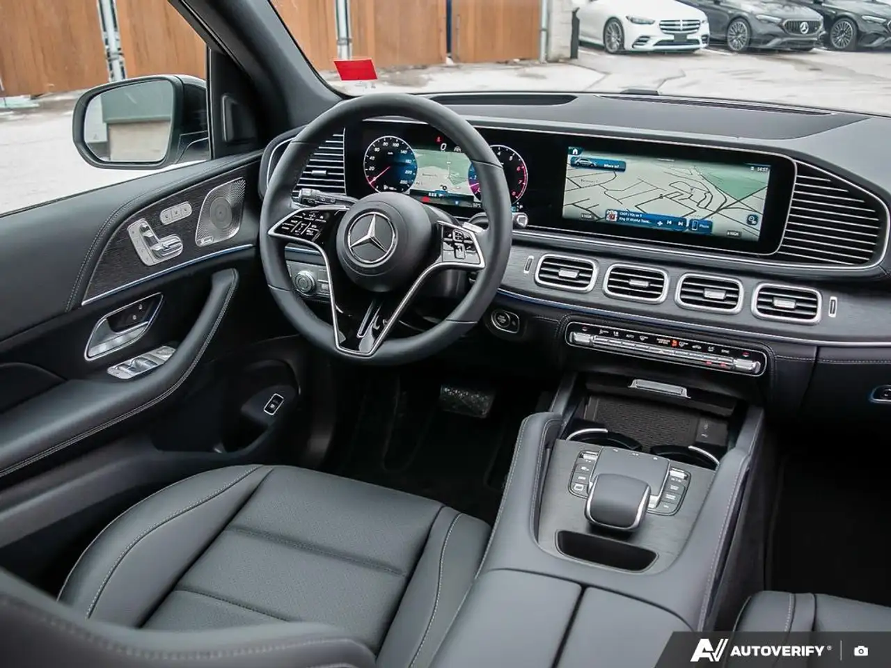 Mercedes-Benz GLE снимка Mercedes-Benz GLE