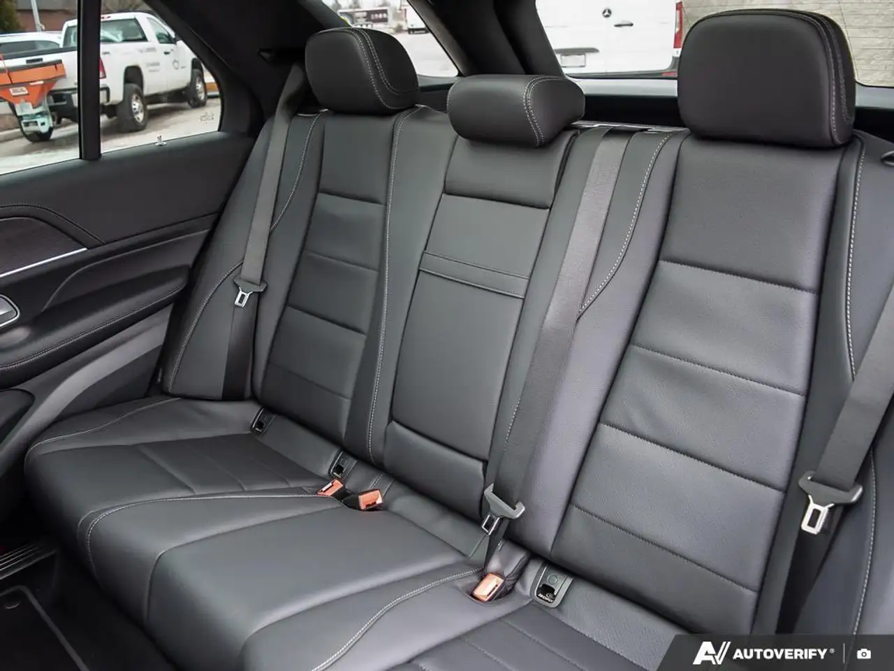 Mercedes-Benz GLE снимка Mercedes-Benz GLE