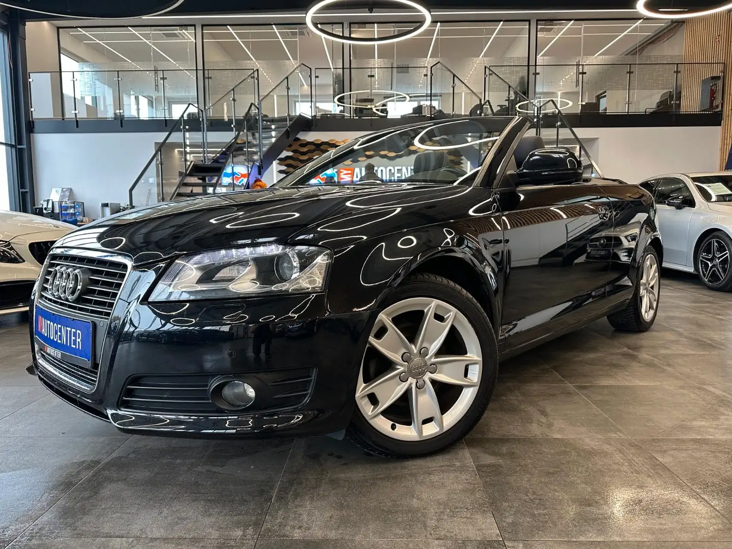 Audi A3 Cabriolet Ambition *Xenon*Klima*SHZ*Navi*PDC* Noir - 1