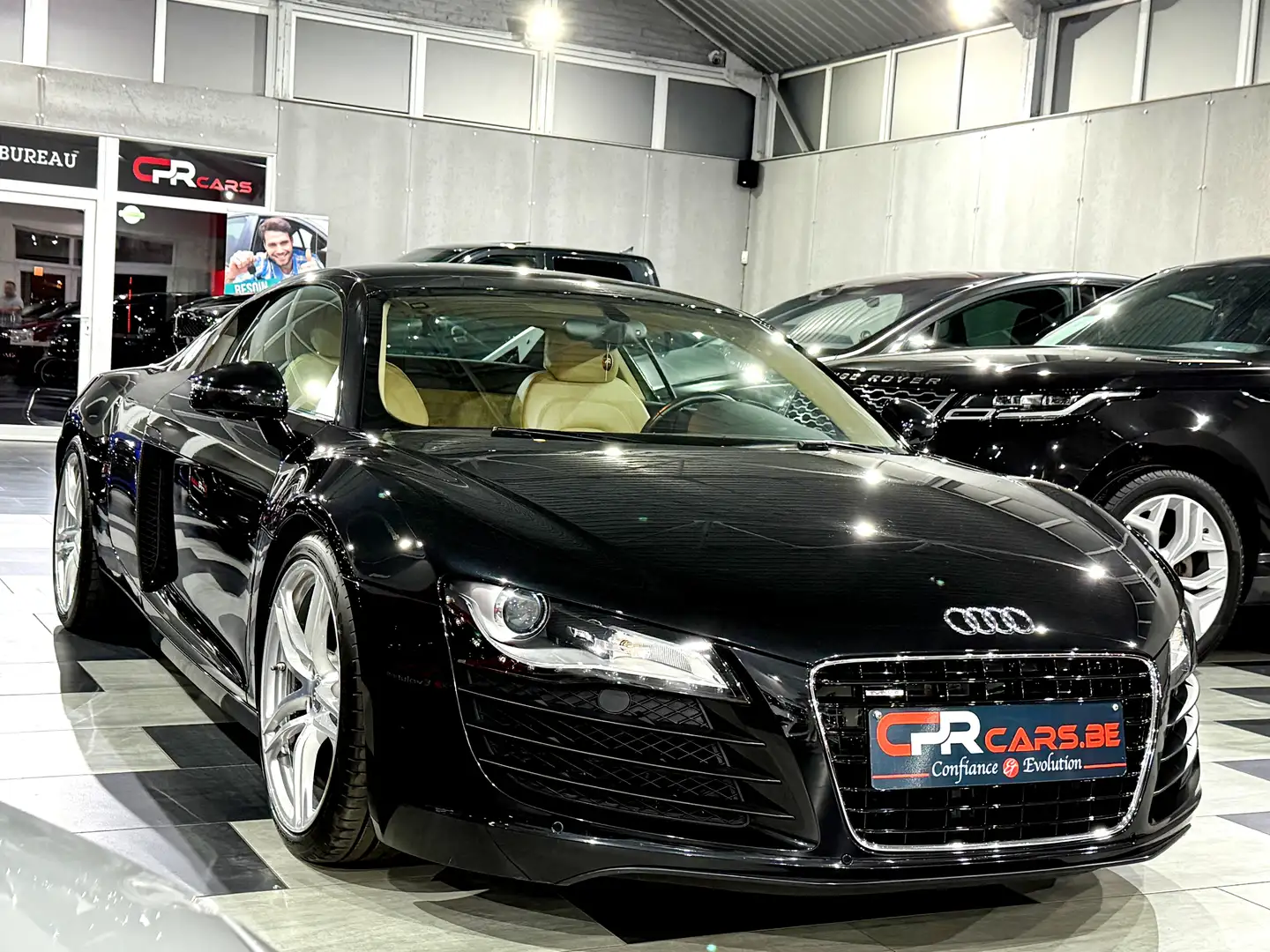 Audi R8 4.2i V8 Quattro FSI R tronic Full Hist. Etat Neuf Zwart - 2