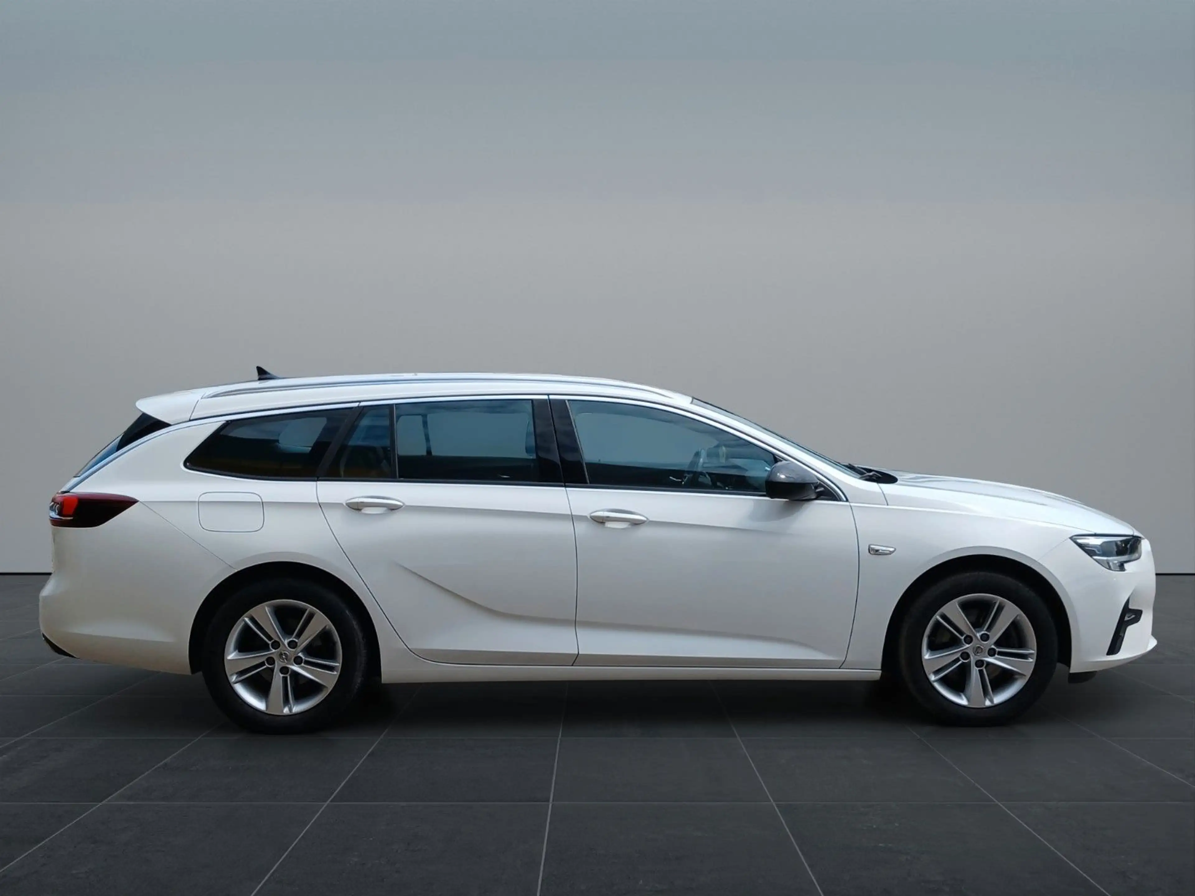 Opel Insignia B ST Premium "Elegance" aus 1-Hand — photo 8