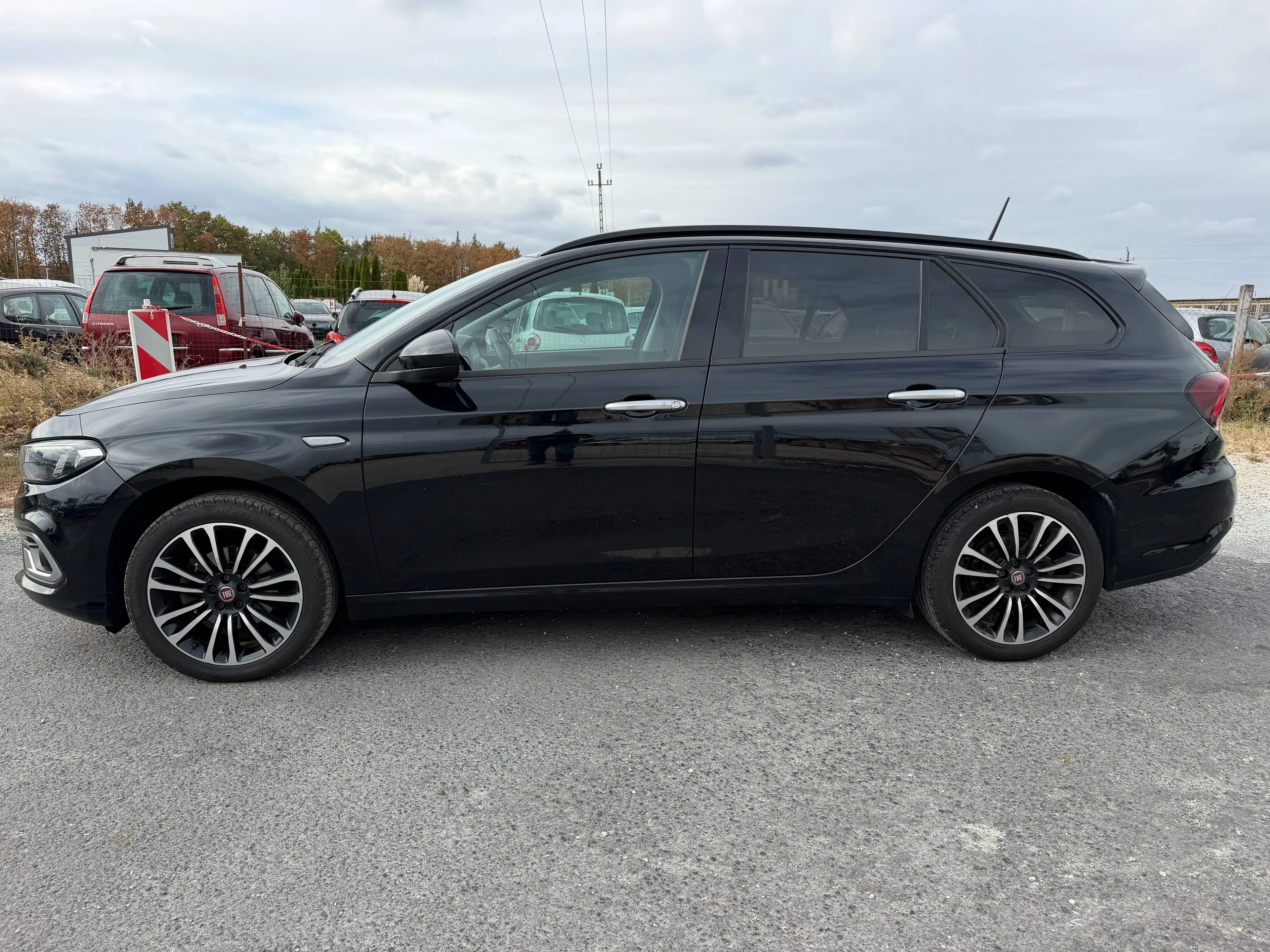 Fiat Tipo Life LED NAVI SHZ TEMPOMAT 7.998Netto — photo 5