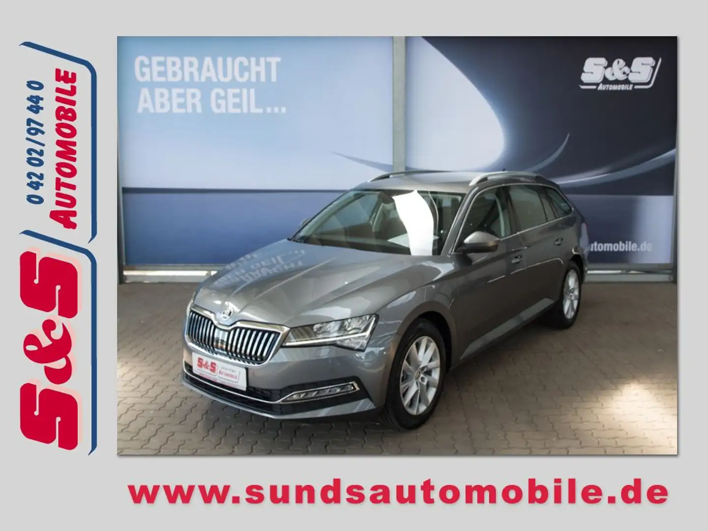 Skoda Superb Kombi 1.5 TSI Style VIRTUAL/LED/ACC Grau - 1