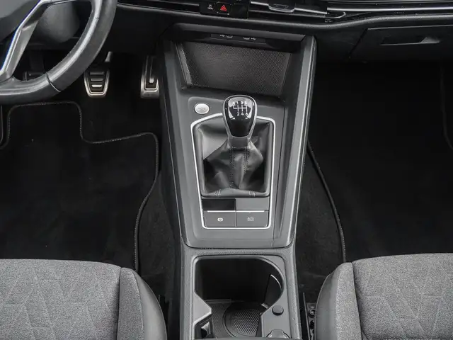 Volkswagen Golf view 13