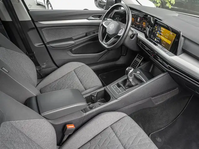 Volkswagen Golf view 8