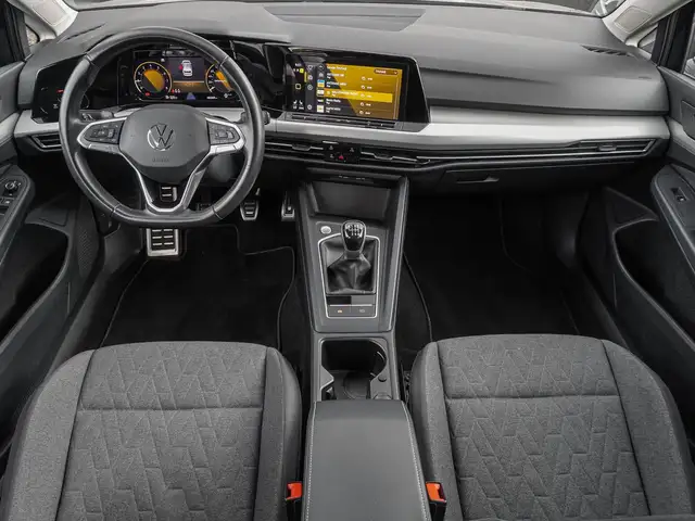 Volkswagen Golf view 10
