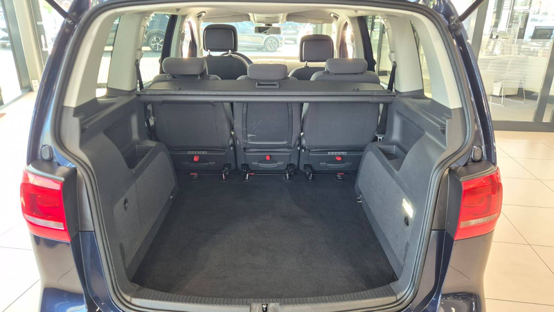 Volkswagen Touran Touran 2.0 TDI DSG Highline *8-Fach*Xenon*Sitzhzg* — photo 15