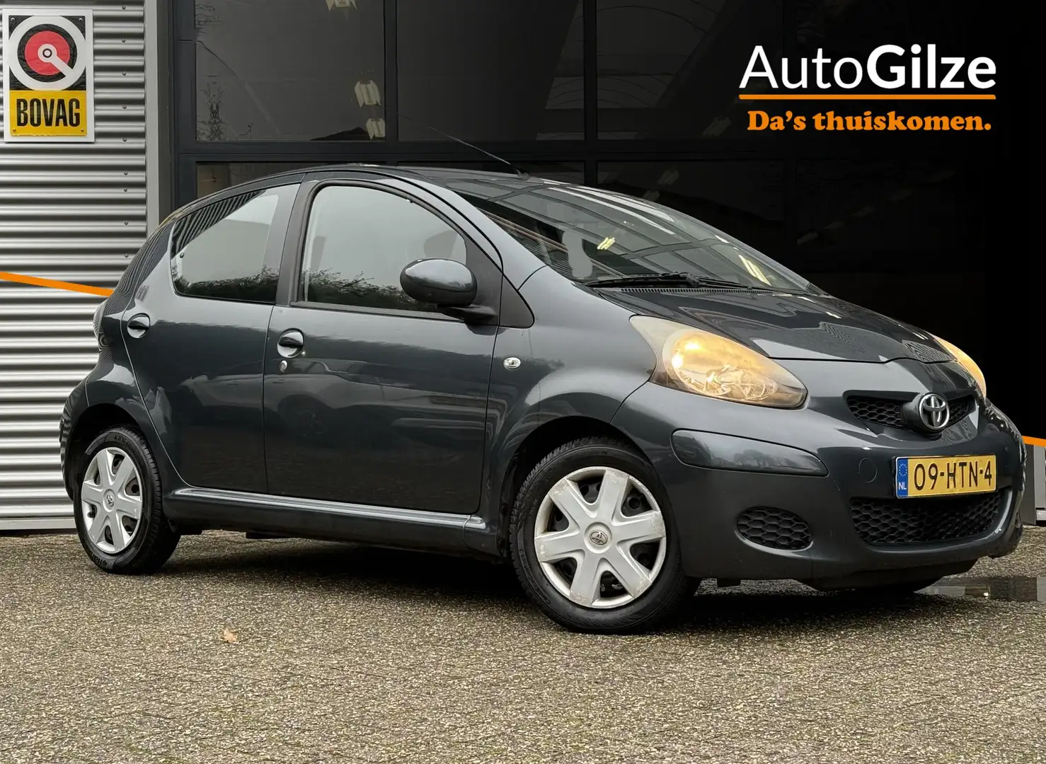 Toyota Aygo 1.0-12V Comfort l 5Drs l 1ste eigenaar Grigio - 1