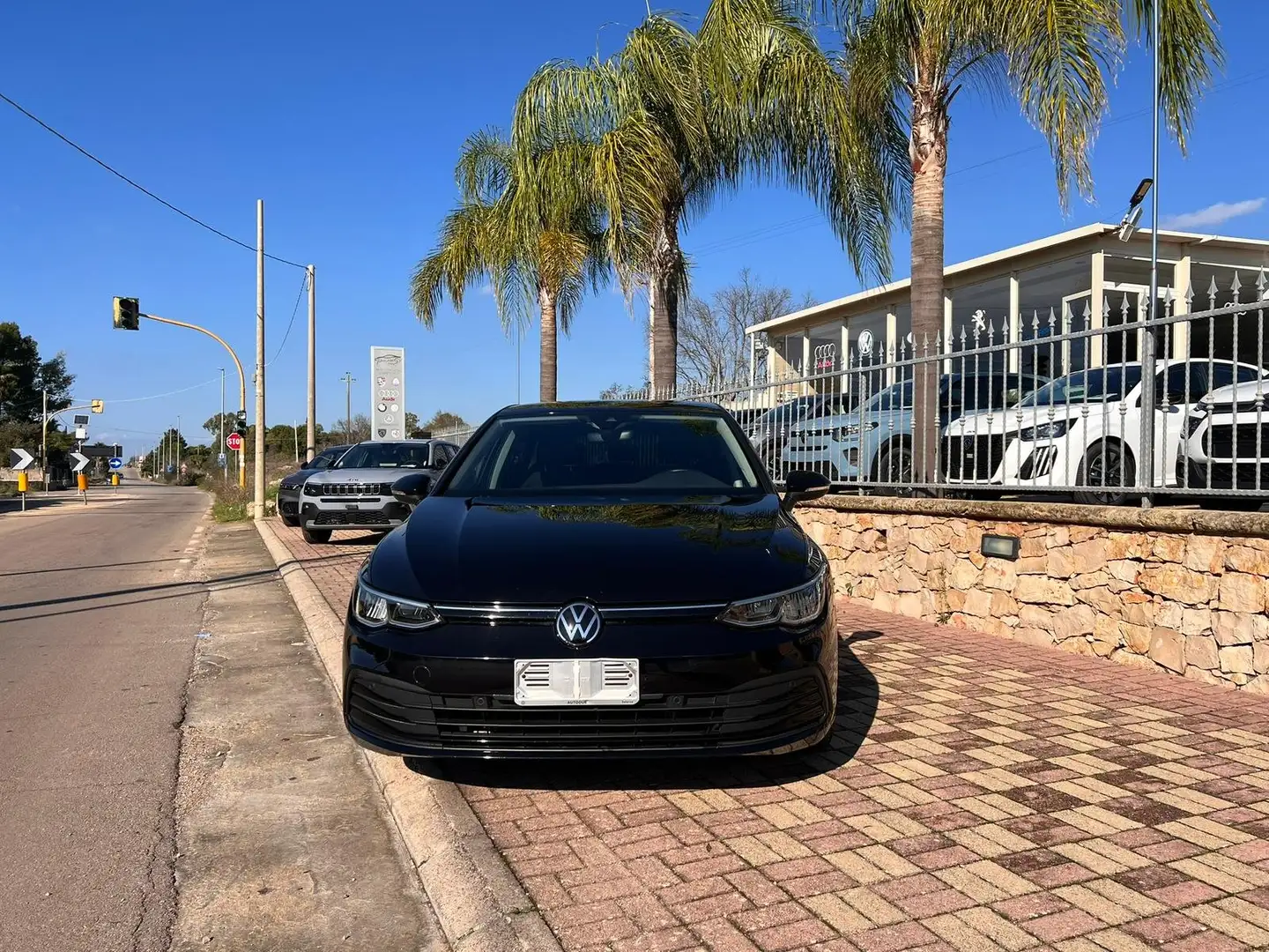 Volkswagen Golf Golf VIII 2020 2.0 tdi Style 115cv dsg Noir - 1