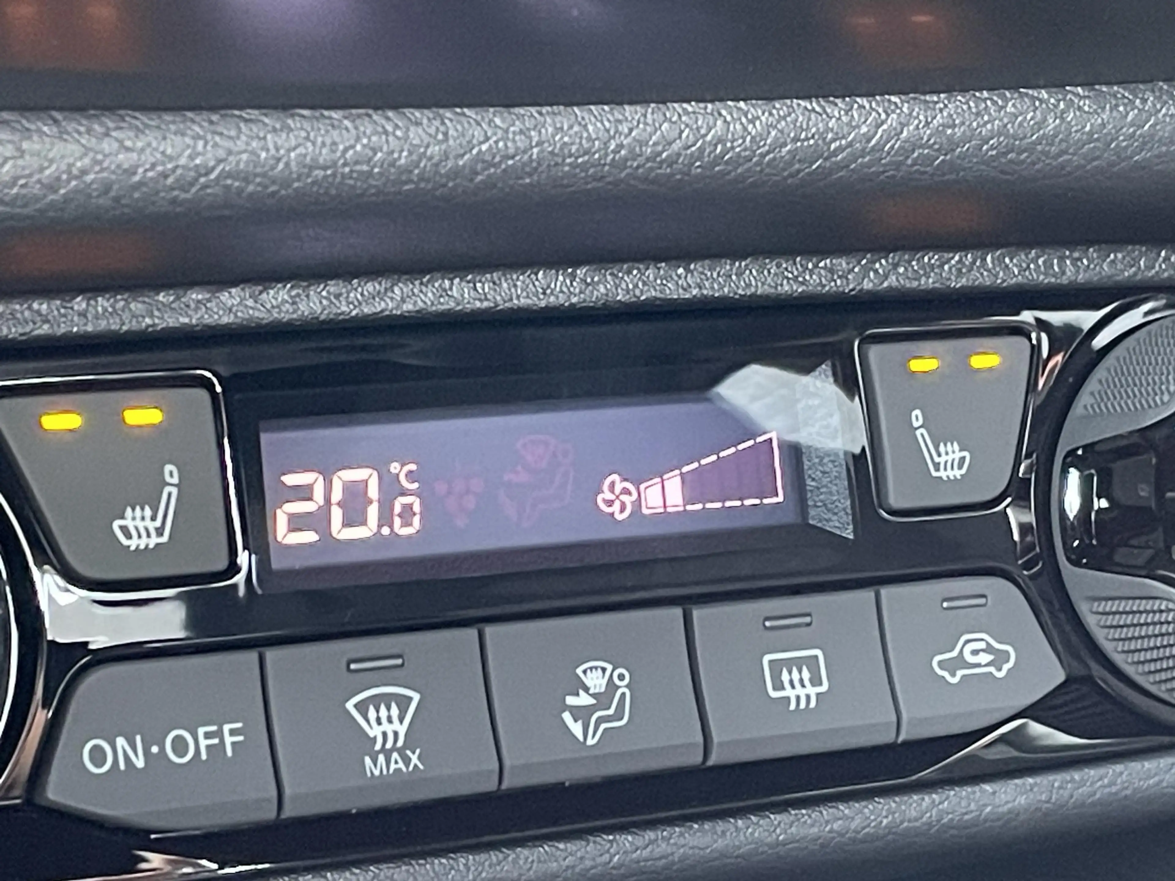 Nissan Juke 1.6 Hybrid N-Connecta | Fuji Sunset | Nu uit voorr — photo 11