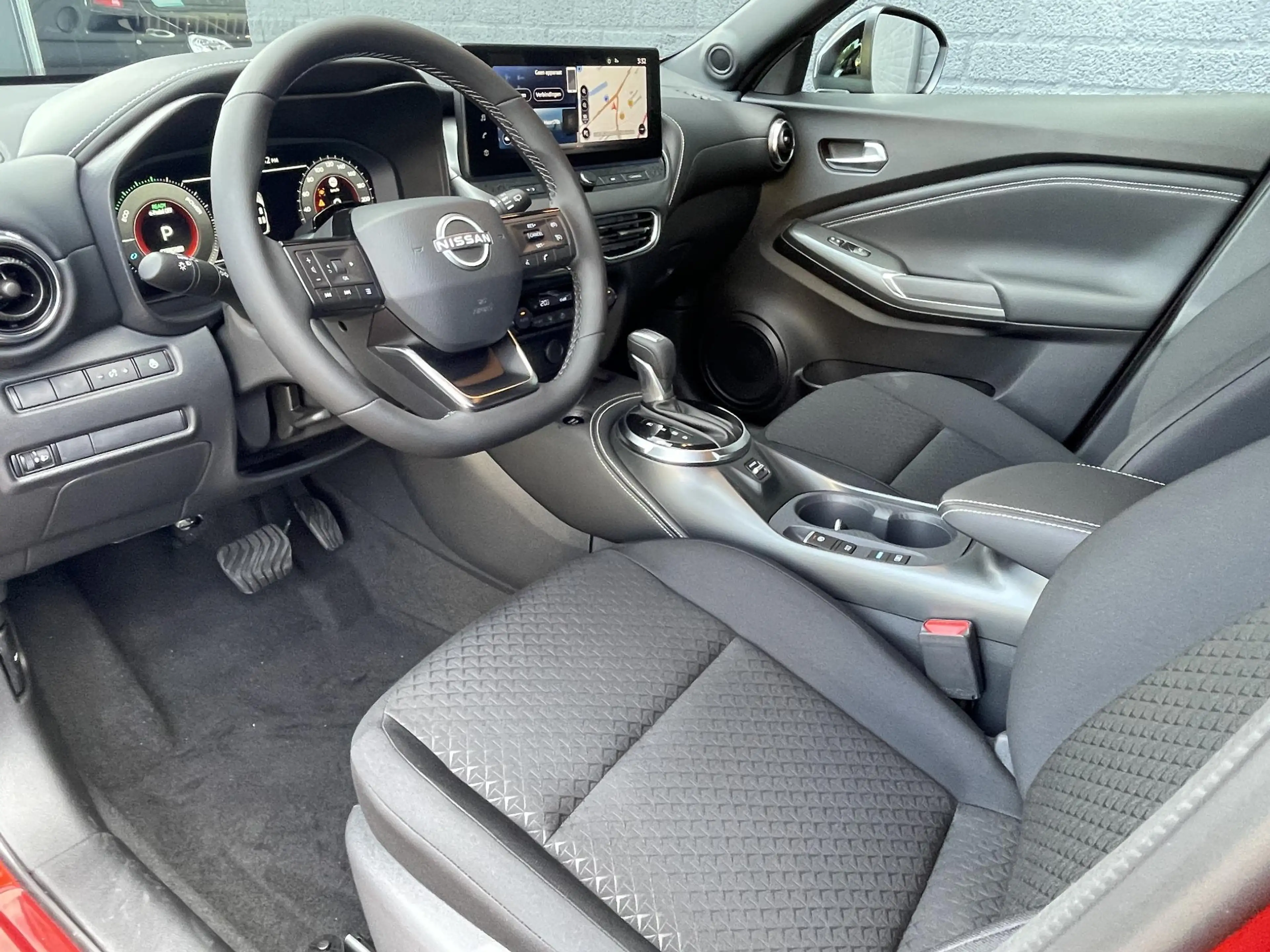 Nissan Juke 1.6 Hybrid N-Connecta | Fuji Sunset | Nu uit voorr — photo 5