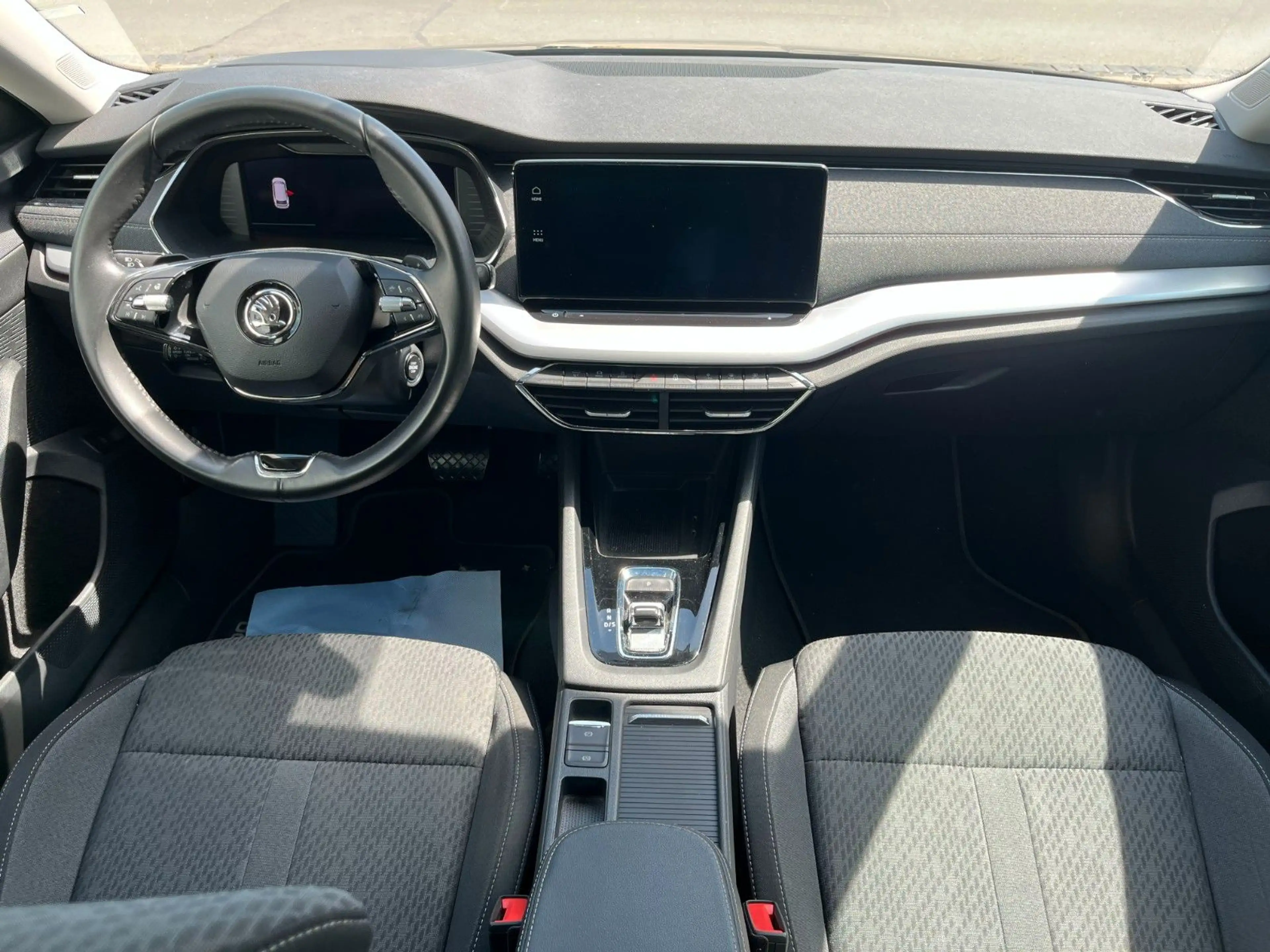 Skoda Octavia Combi Style First Edition 2.0 TDI DSG — photo 10