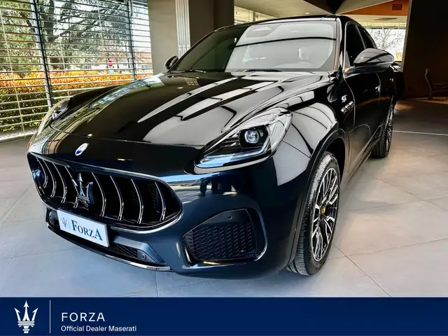 Maserati Grecale 2.0 mhev GT 250cv auto,Tetto Panorama,Pinze Gialle