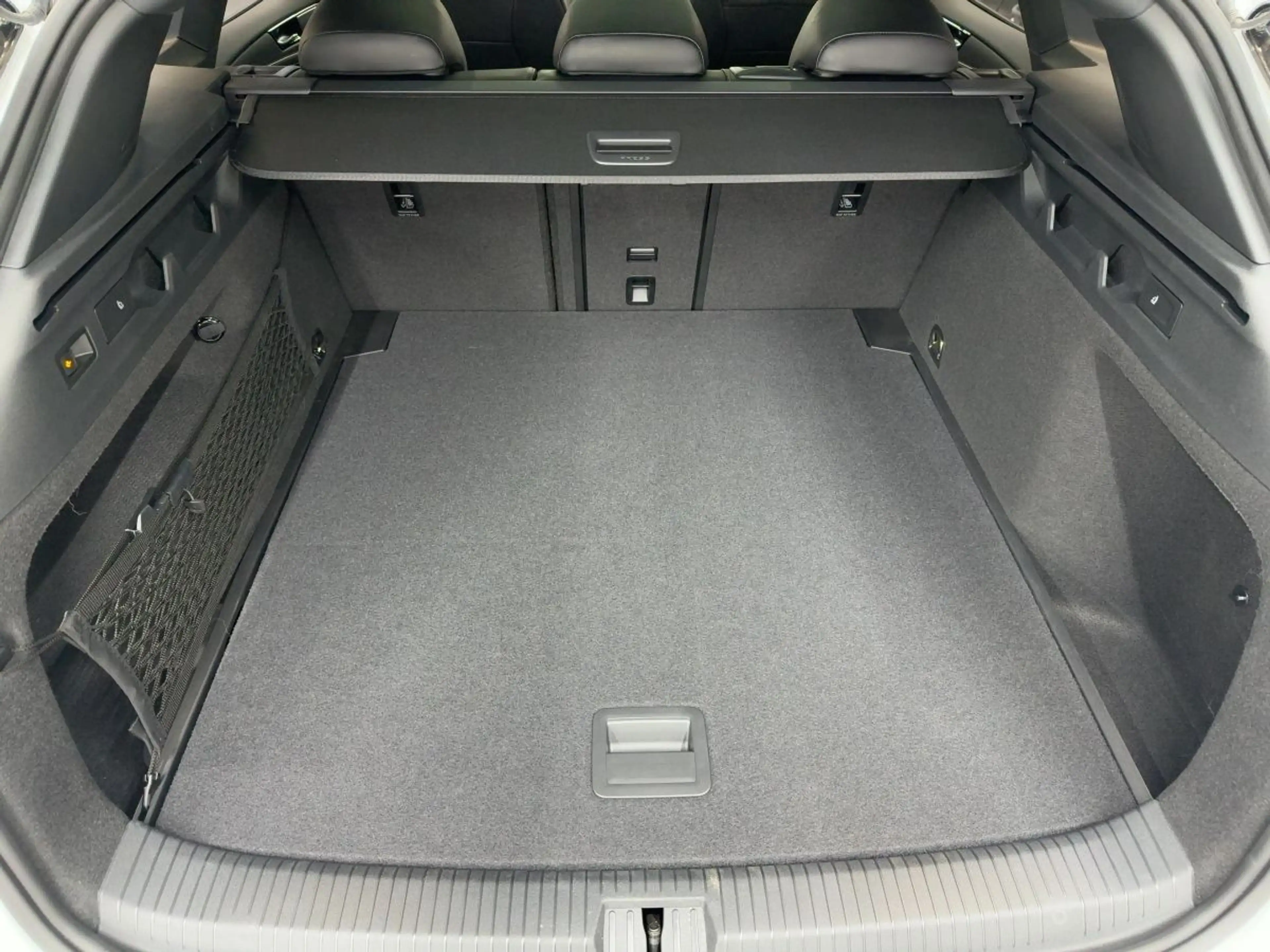 Volkswagen ID.7 Pro S 91 kWh ab 2,49 % Wärmep. ACC D — photo 8