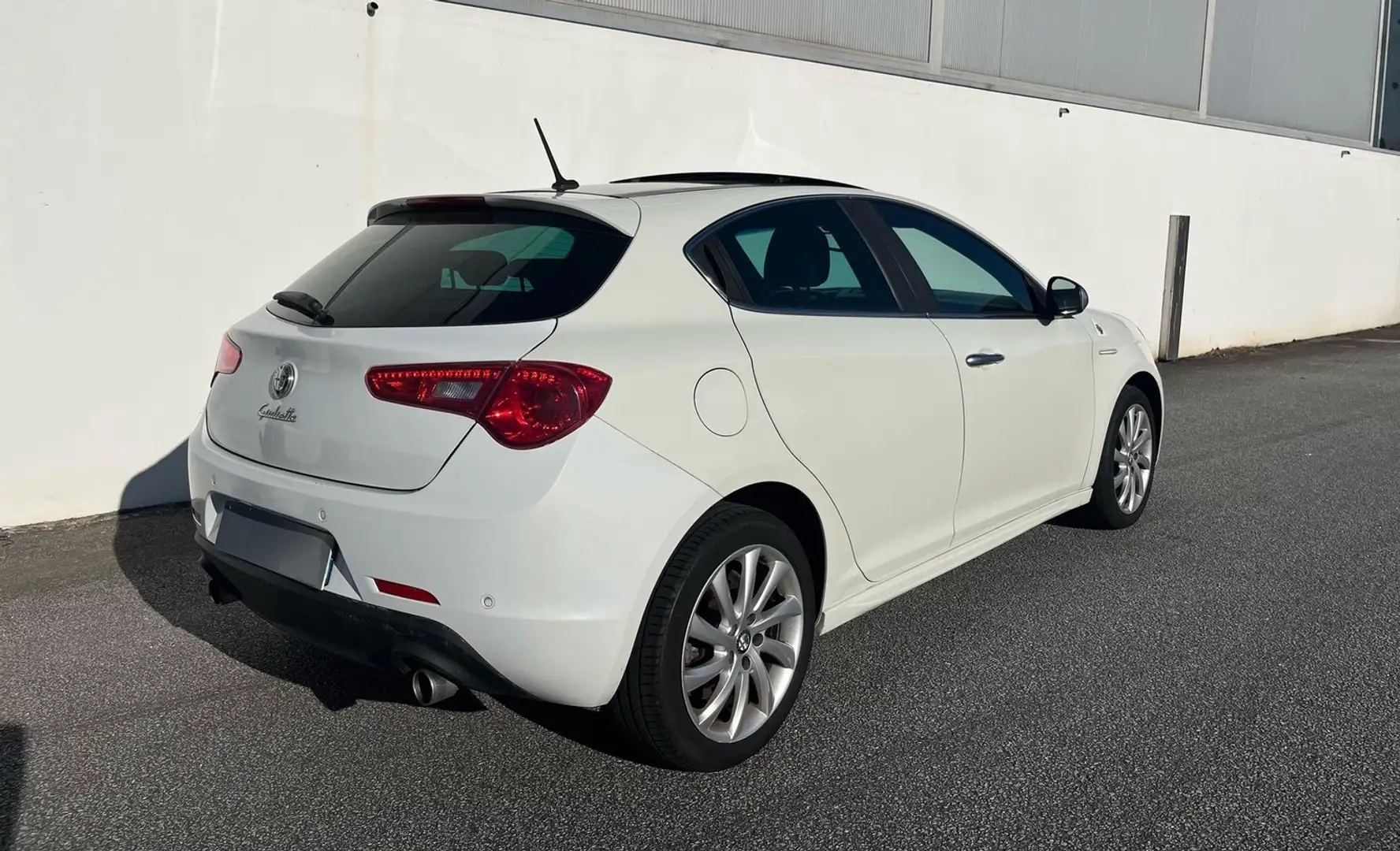 Alfa Romeo Giulietta Giulietta 1.6 Vivace - 2