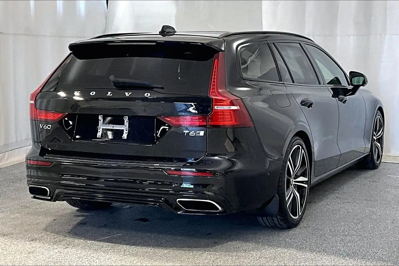 Volvo V60 снимка Volvo V60