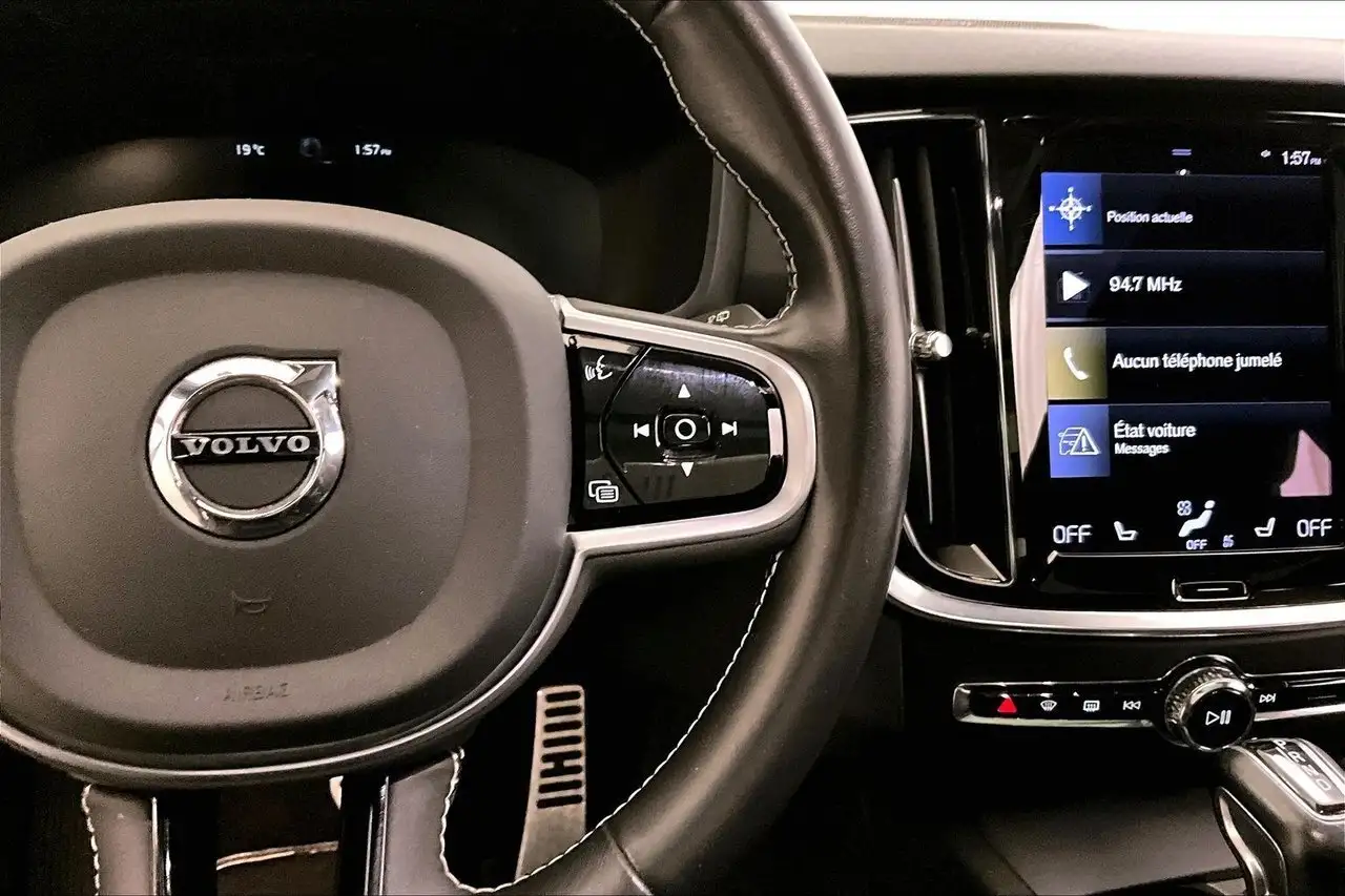 Volvo V60 снимка Volvo V60