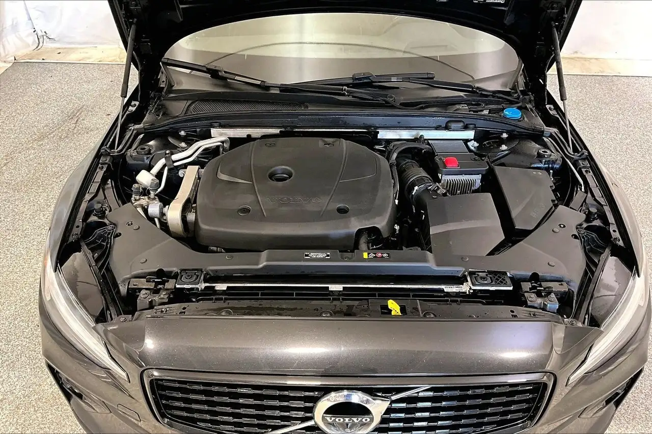 Volvo V60 снимка Volvo V60
