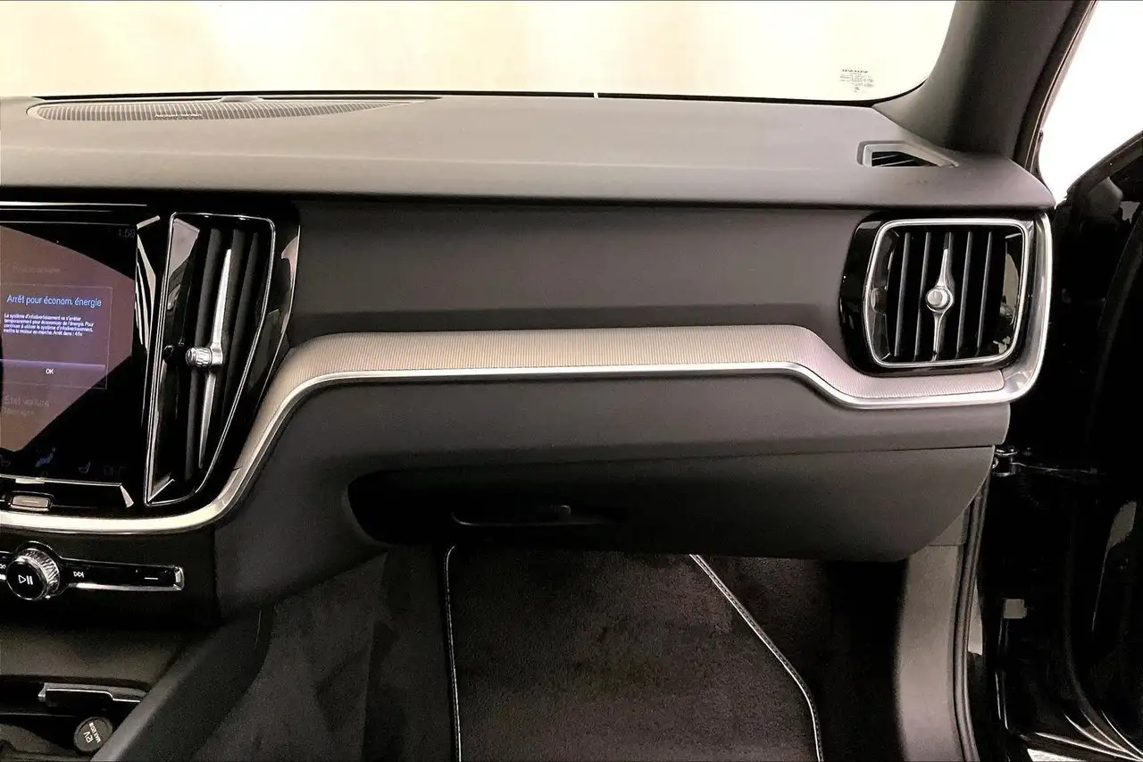Volvo V60 снимка Volvo V60