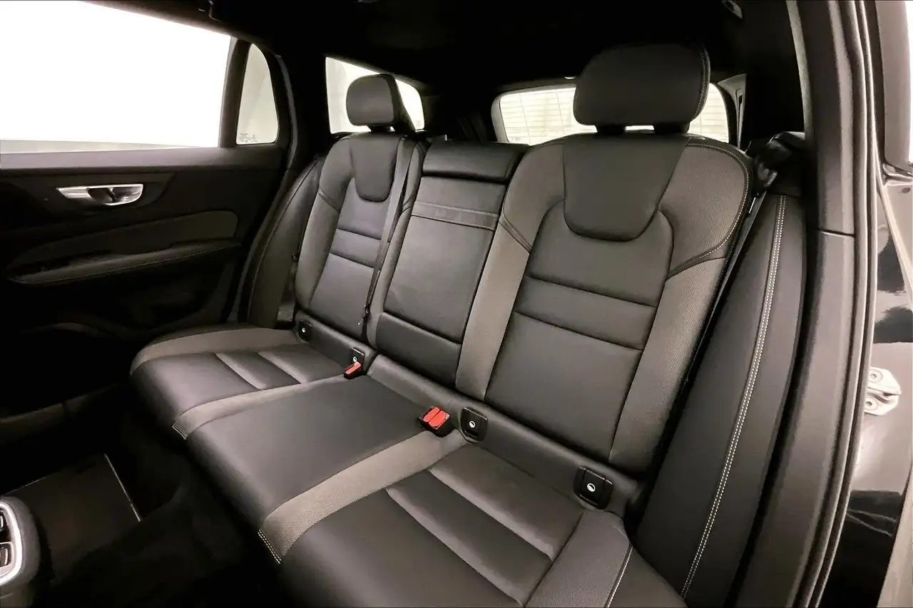 Volvo V60 снимка Volvo V60