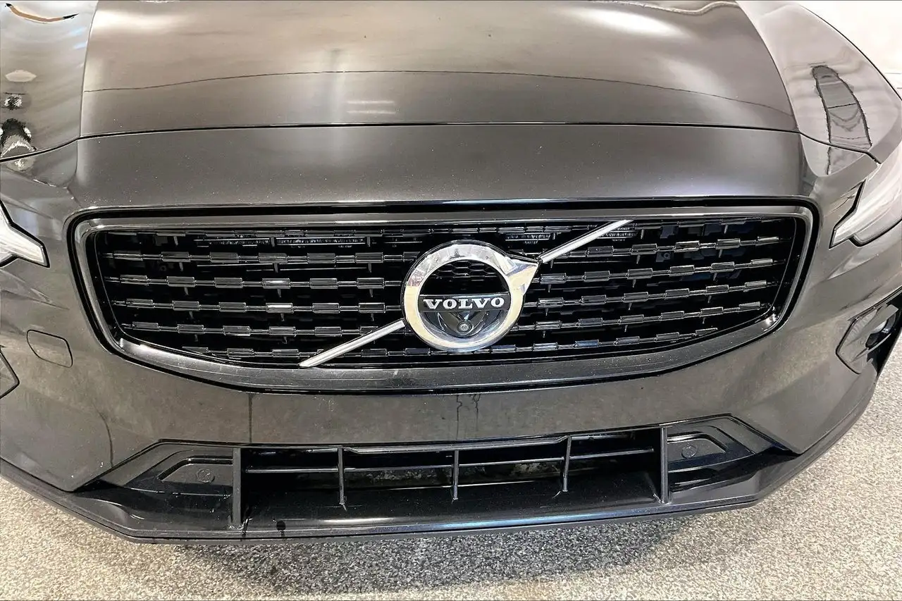 Volvo V60 снимка Volvo V60