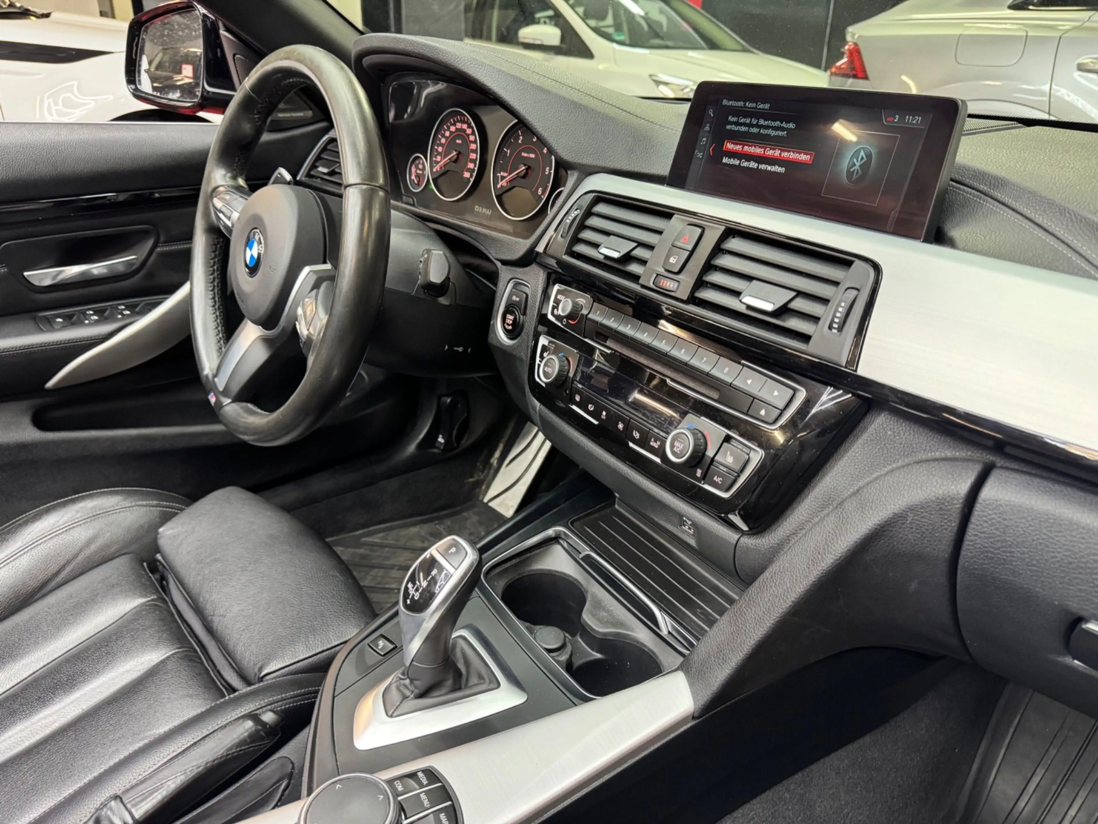 BMW 435 4er-Reihe Cabrio Diesel Allrad (F33) xDrive Cabr — photo 6