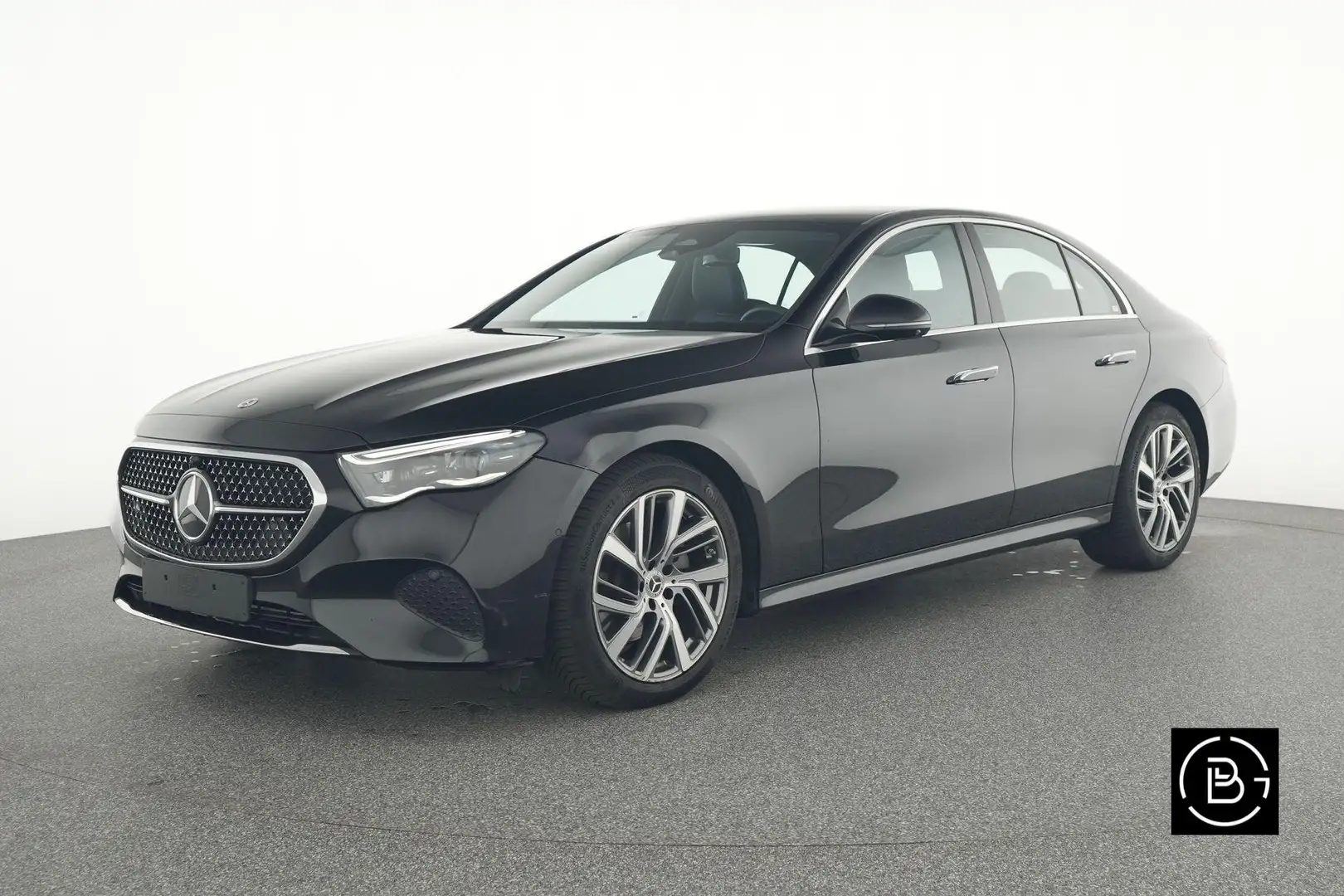 Mercedes-Benz E 220 d Luxury Line Schwarz - 1