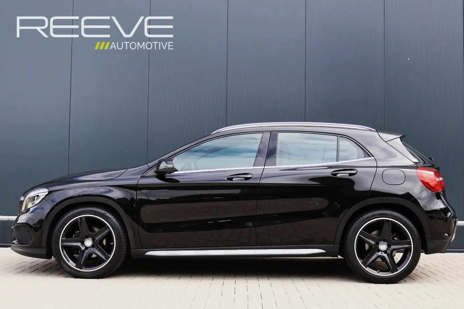 Mercedes-Benz GLA 200 Ambition AMG | 157pk | Automaat | 19 Inch | Stoelv Zwart - 2