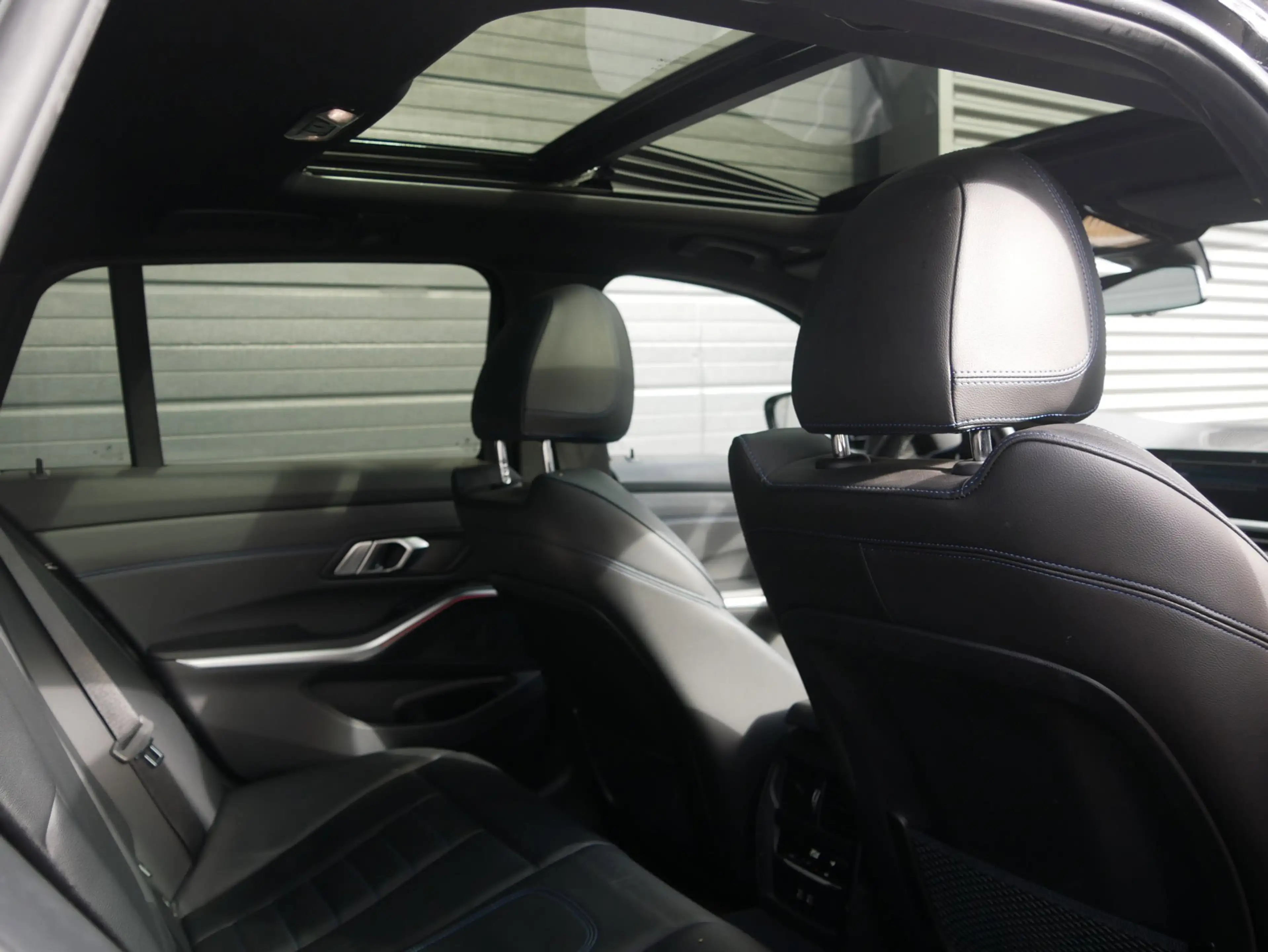 BMW 330 3-serie Touring 330e M-Sport, Pano, Trekhaak, Lase — photo 21