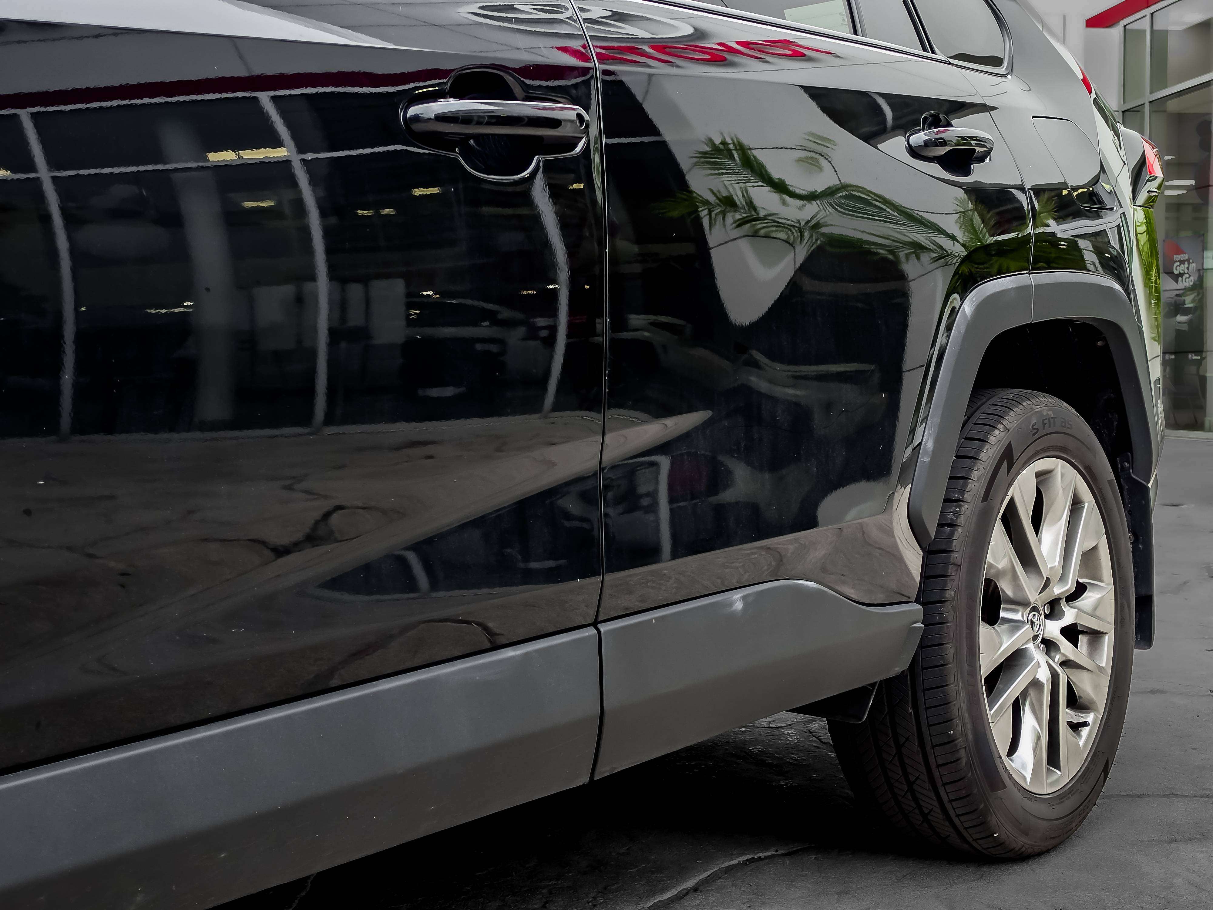 used 2020 Toyota RAV4 car, priced at $26,550