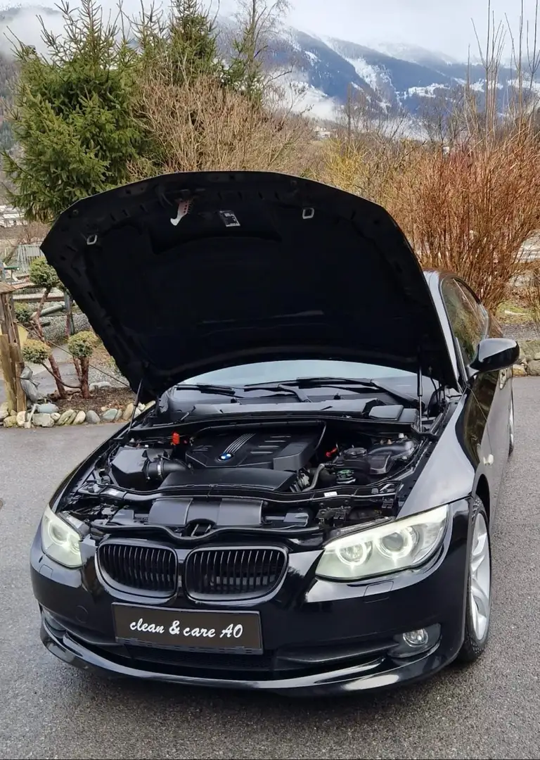 BMW 320 320d Coupé Czarny - 2