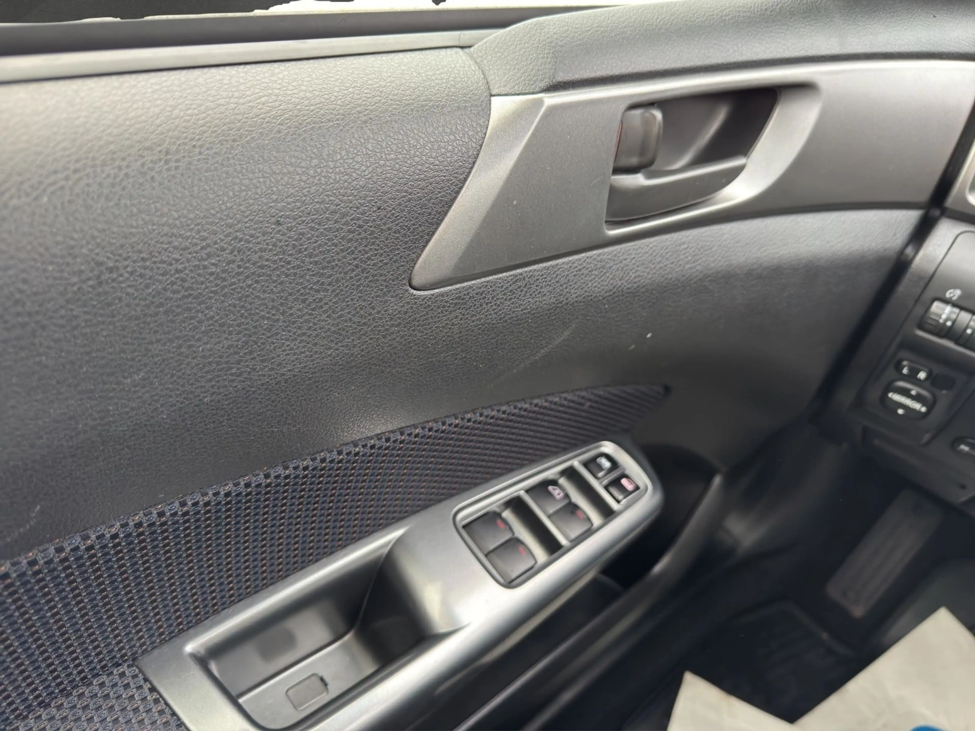Subaru Forester Comfort°Automatik°Navi°Sitzheizung°PDC° — photo 12