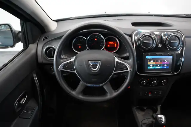 Dacia Sandero view 7