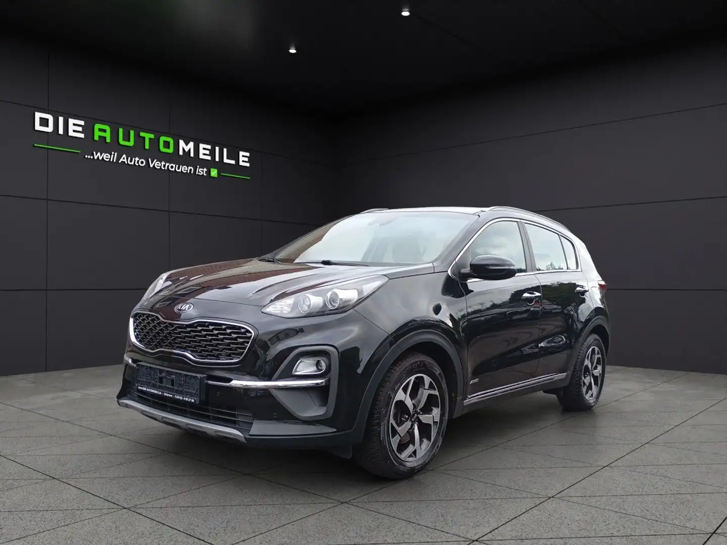 Kia Sportage Vision 4WD Klima Navi Kamera Garantie Schwarz - 1