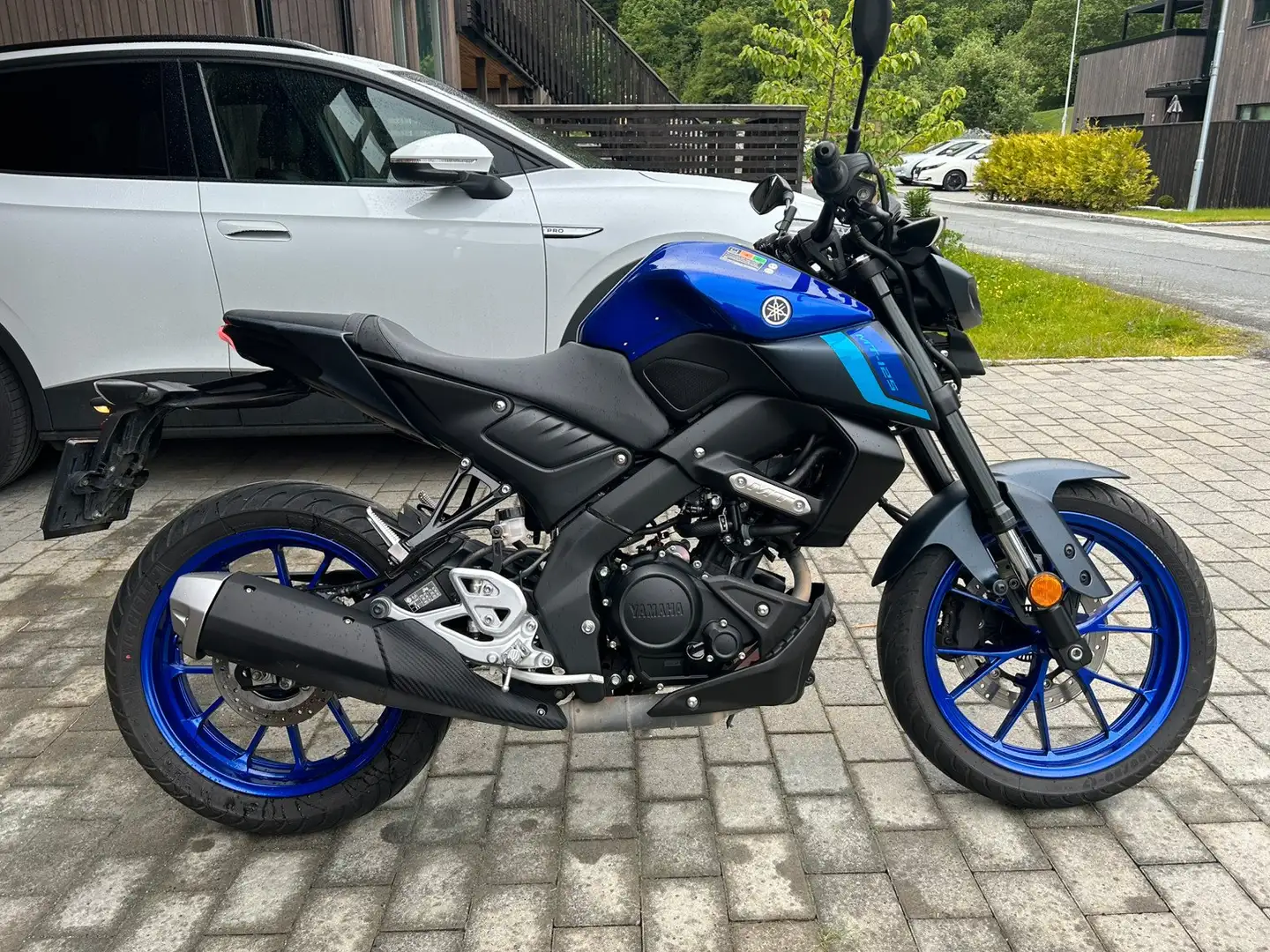 Yamaha MT-125 Blau - 1