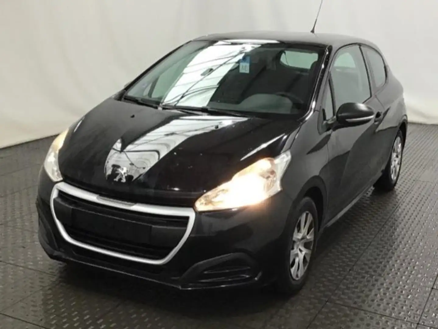 Peugeot 208 208 1.2i PureTech Active S garantie 1proprietaire Negro - 2