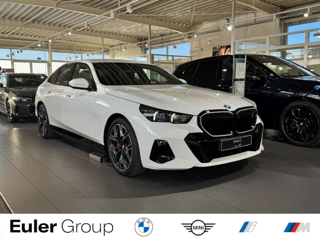 BMW i5 2026