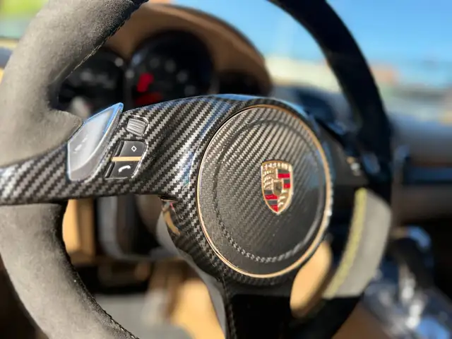 Porsche Cayman view 20