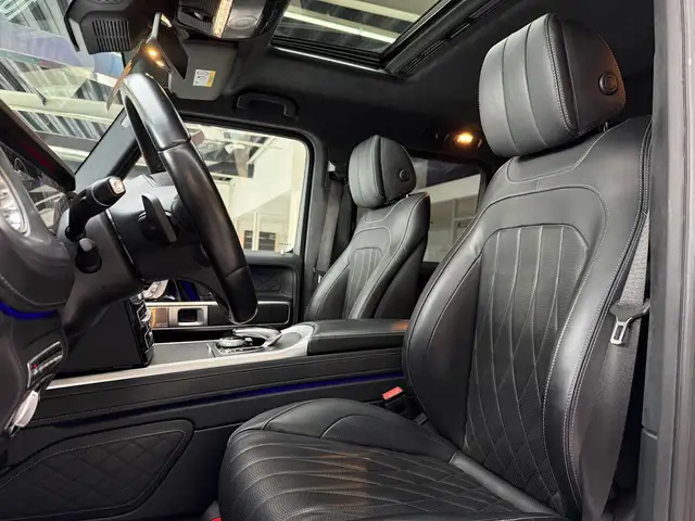 Mercedes-Benz G-Class view 11