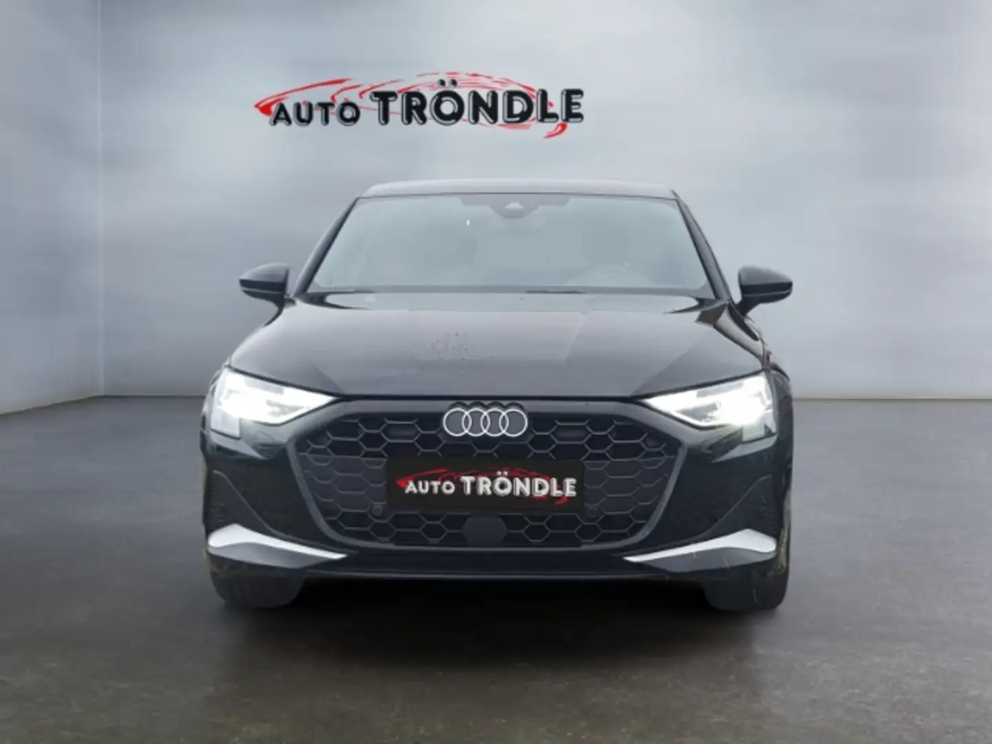 Audi A3 Sportback 30 TFSI advanced +HuD+ Navi +LED Schwarz - 2