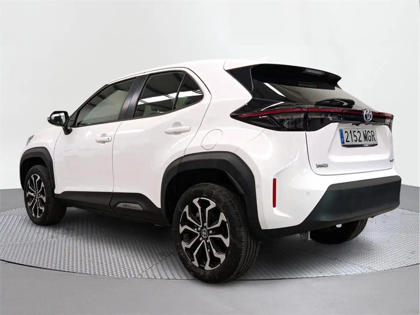 Toyota Yaris Cross 120H Active Tech - 2