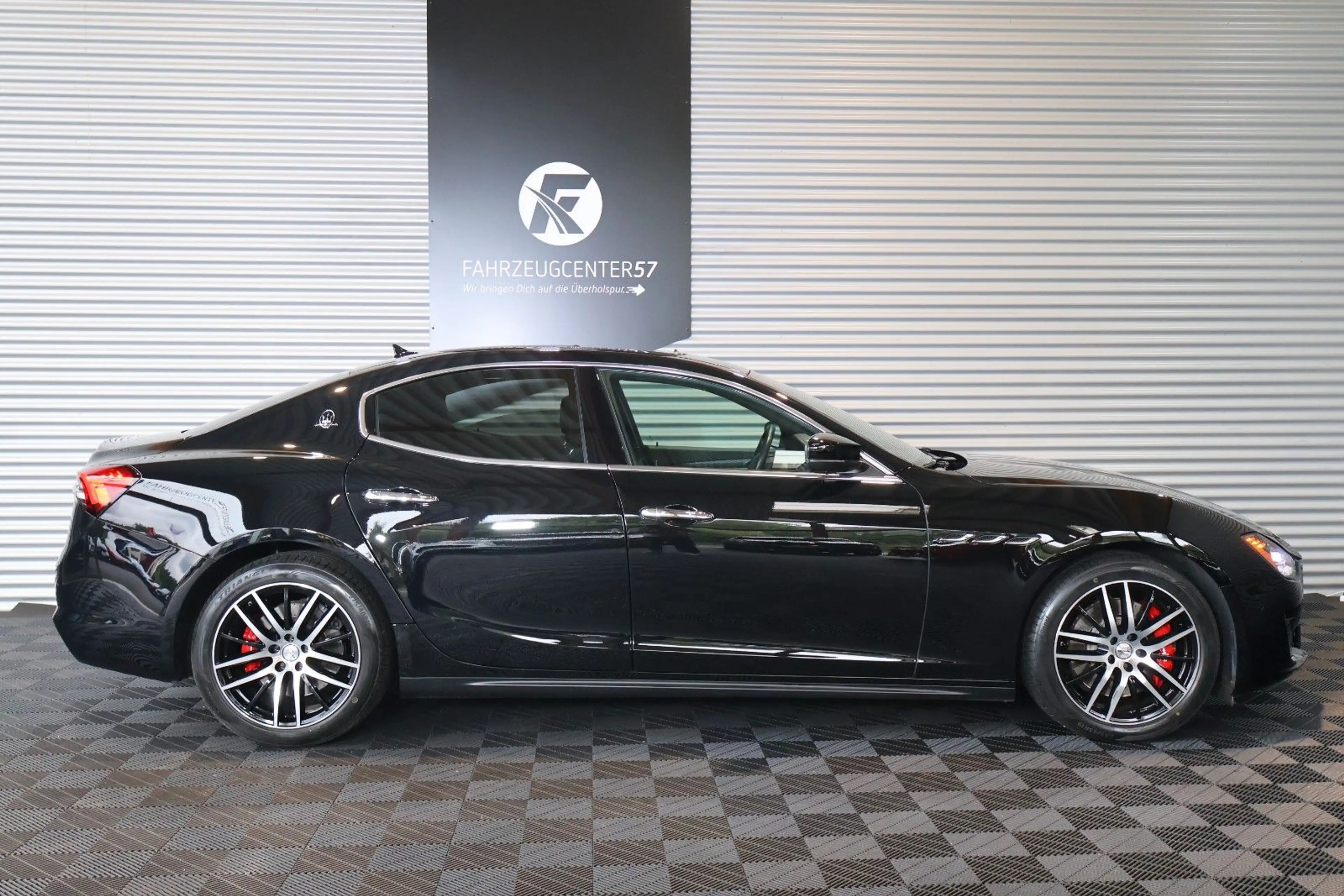 Maserati Ghibli 3.0 V6 Modena S Q4 CARPLAY/LED/RFK — photo 6