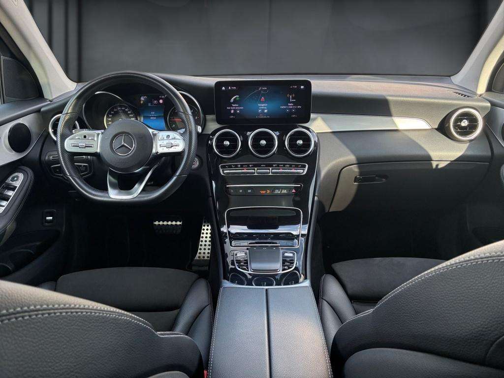Mercedes-Benz GLC 220