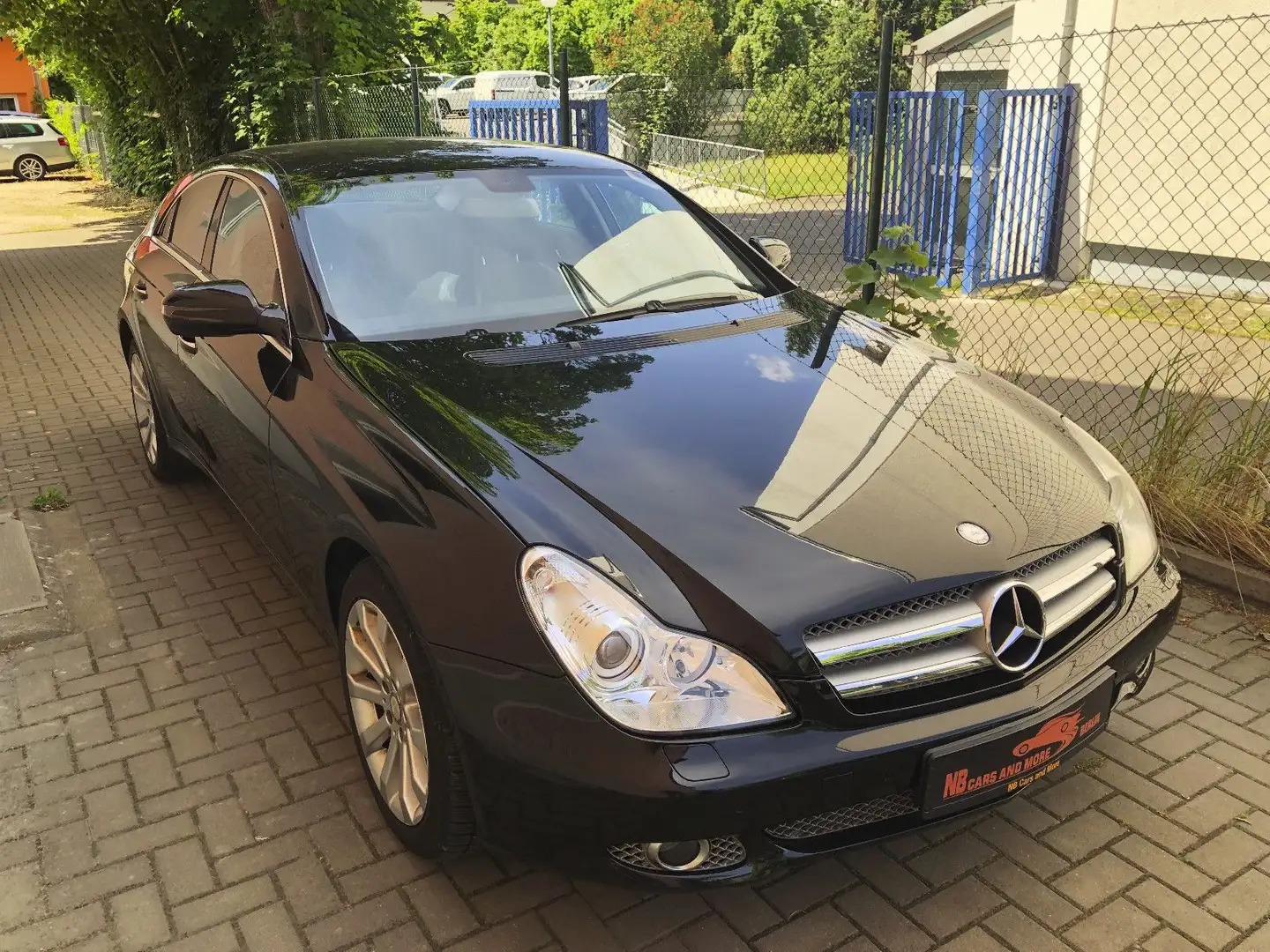 Mercedes-Benz CLS 300 CLS gepflegter Zustand/ Scheckheft!!! Noir - 1