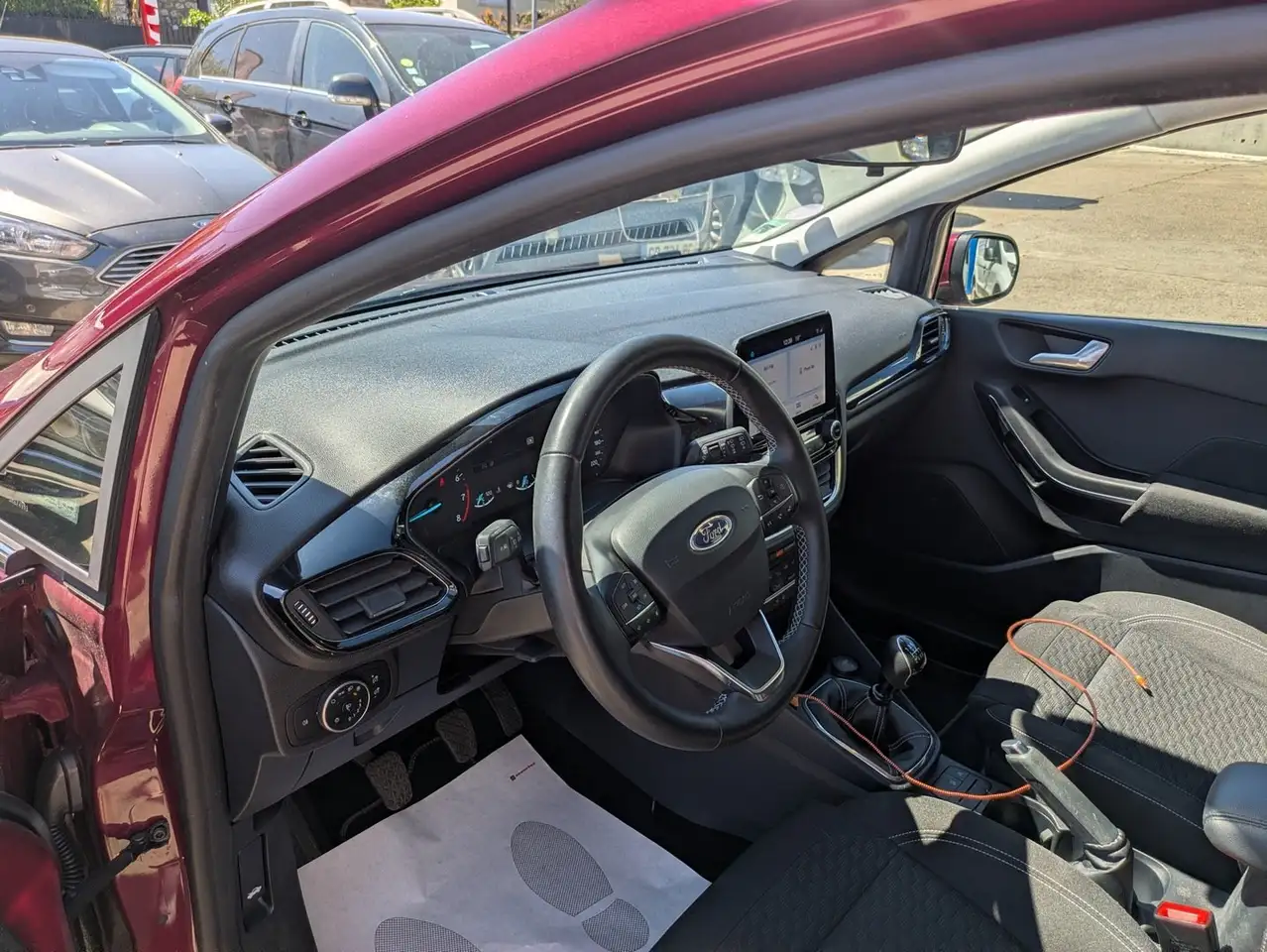 Ford Fiesta Active — photo 16