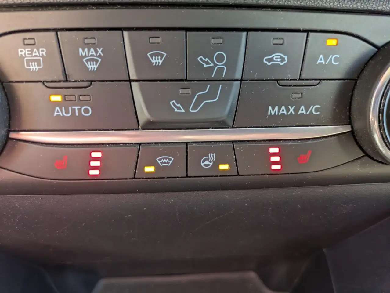 Ford Fiesta Active — photo 28
