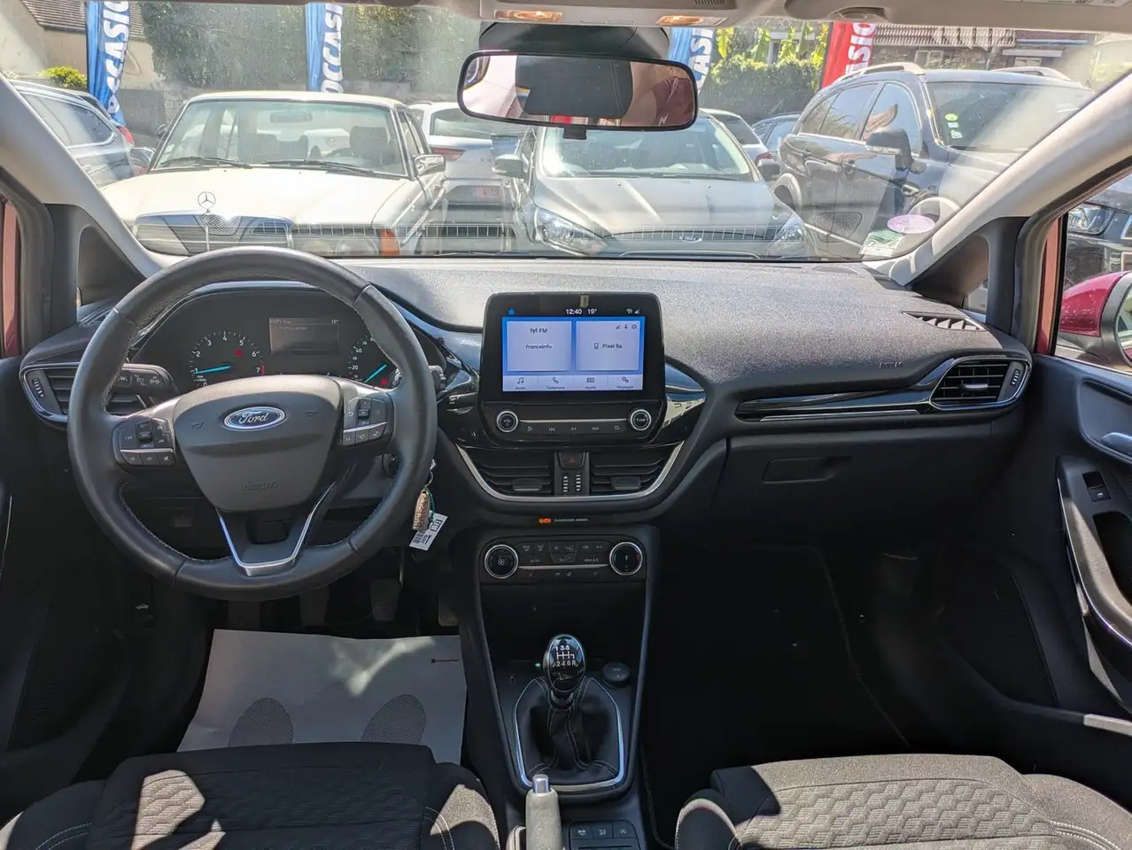 Ford Fiesta Active — photo 19
