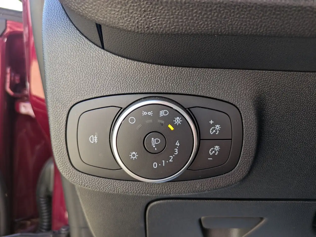 Ford Fiesta Active — photo 21