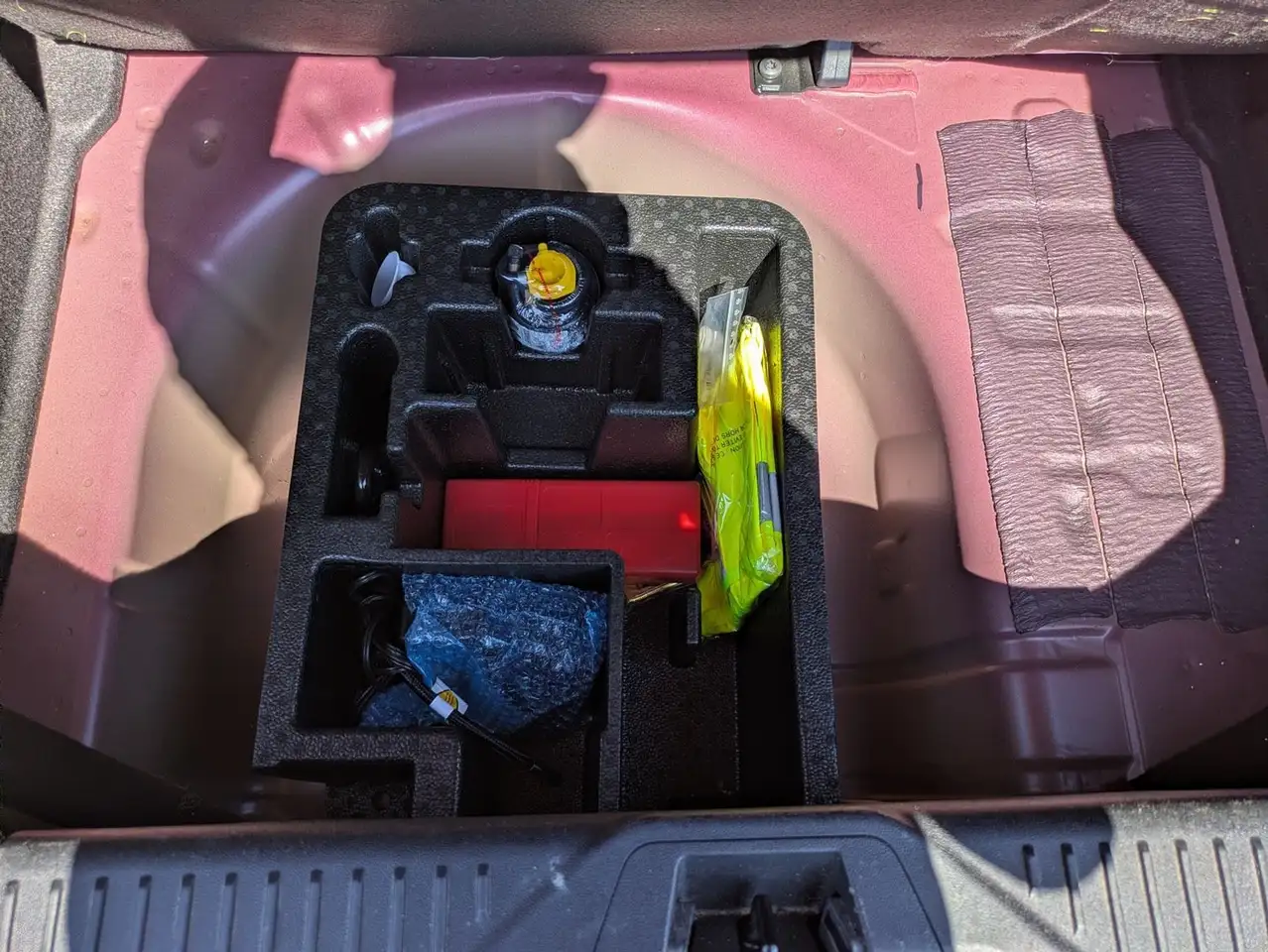 Ford Fiesta Active — photo 45